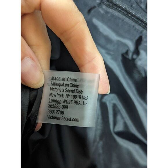 Victoria's Secret Women's Off-White Canvas Supermodel Chain Embellished Tote Bag - Picture 7 of 8